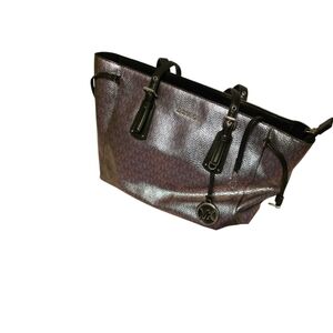 MK Michael Kors Top ZIP Tote Laptop Compatible purse purple iridescent pattern